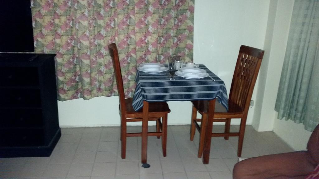 Indogee Apartments Pattaja Kültér fotó