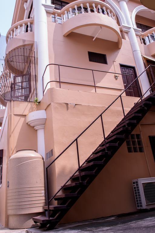 Indogee Apartments Pattaja Kültér fotó